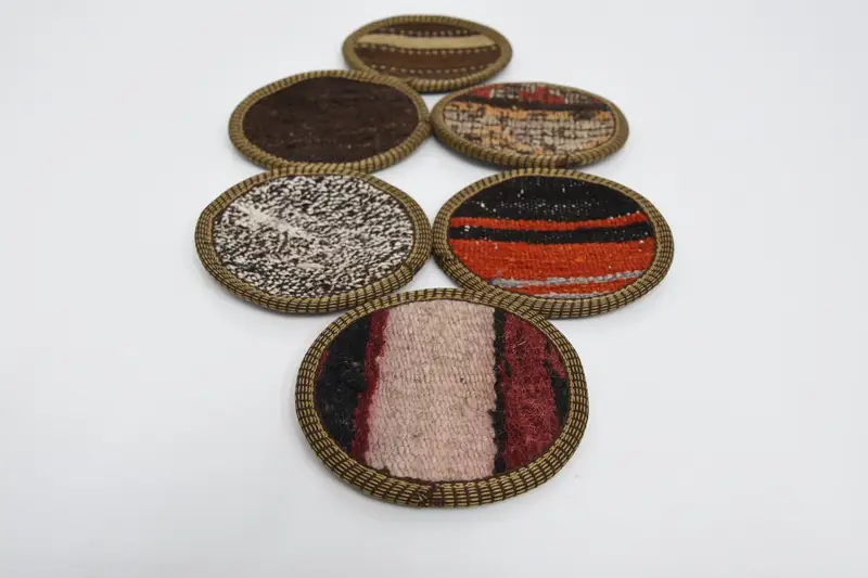 Rot und braun gestreifter Untersetzer, langlebiger und stilvoller Untersetzer