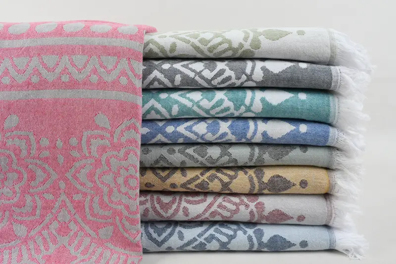 Personalized Bridesmaid Gift, 70x40 Cotton Floral Patterned Towel, Peshtemal, Bachelorette Party Decorations, Bachelorette Party Gifts Bridesmaids - 1