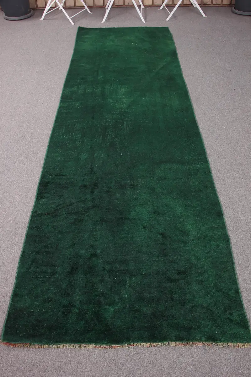 El Yapımı Yeşil Halı, 3x9 ft Zarif Bordürlü Tasarım