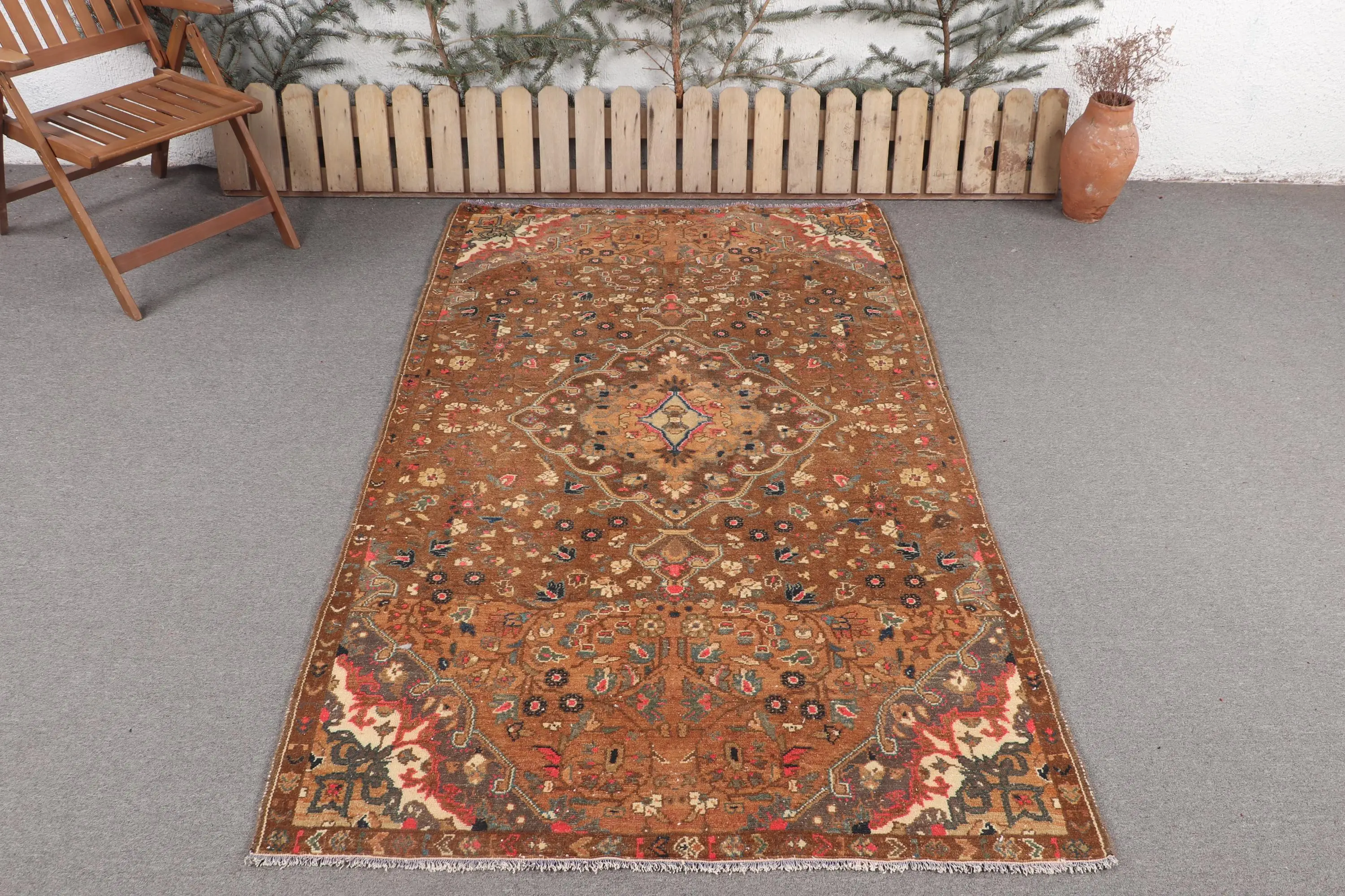 Vintage Turkish Rug, Area 4.4x7.3 ft (135x221 cm) Rug, Brown Camouflage Wool Rug - 1