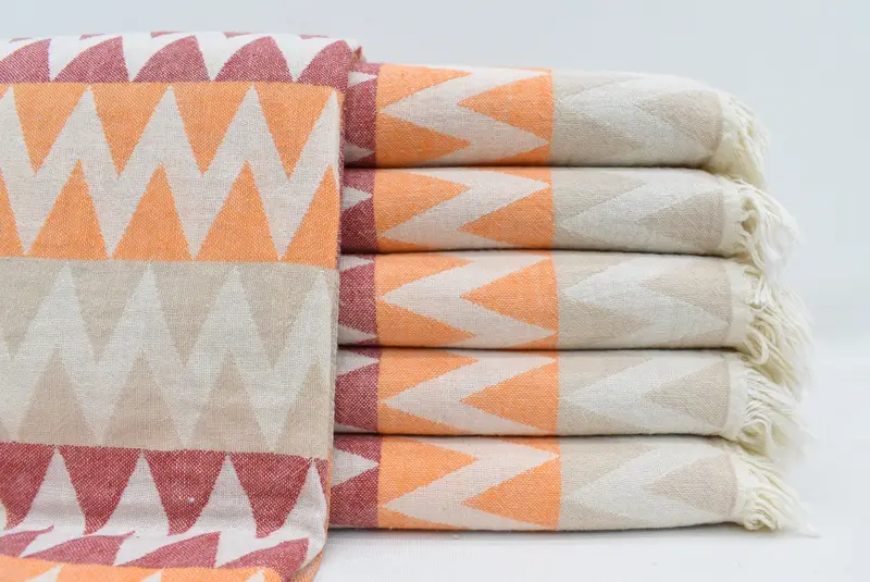 Bridesmaid Gift Towel, 70x40 Cotton Zigzag Design Towel, Best Friend Gift Ideas, Custom Bath Towel, Travel Towel, Peshtemal Towel, Gift For Him - 1
