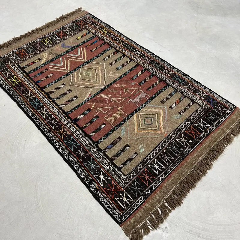 Vintage Turkish Kilim Accent Rug 3.5x5.7 ft, Brown Plants & trees Rug Wool - 1