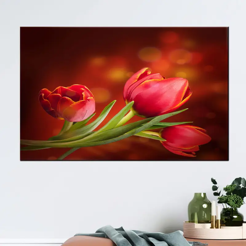 モダンな赤いチューリップ キャンバス: エレガントなチューリップ愛好家のギフト アート