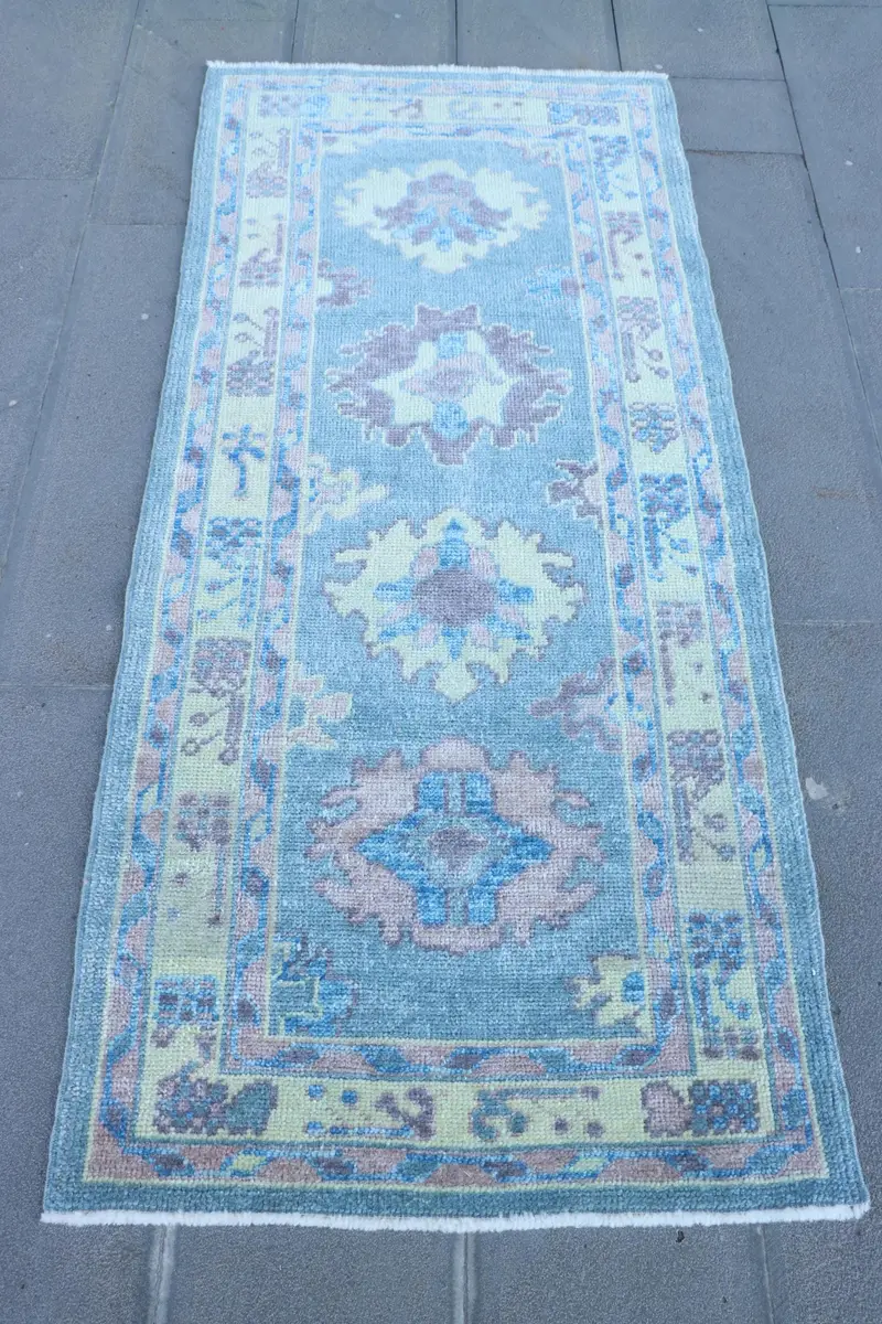 Alfombra Elegante Beige y Azul, Diseño de Rayas 2,7x6,2ft