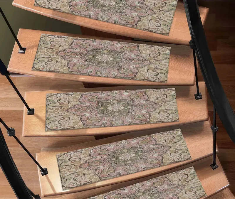 Madalyonlu Merdiven Halısı, Sessiz Soluk Yumuşak Tonlar Boho Tasarımı