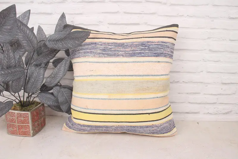 Boho Pillow, Vintage Kilim Throw Pillow, Aesthetic Pillow, Pillow Cover, Handwoven Cushion Case, 20x20 Purple Cushion, Kilim Pillow Cover - 1