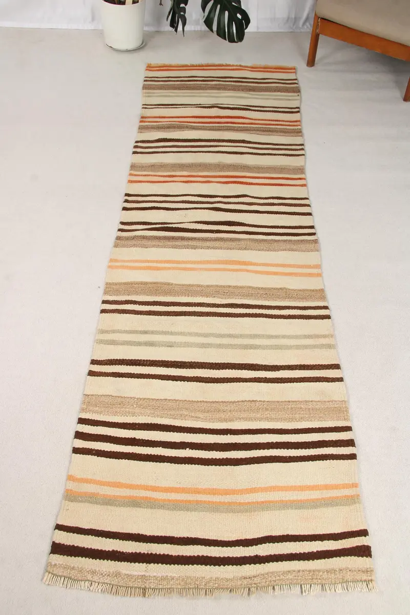 Alfombra vintage Kilim de 2,8x9,8 pies, lana de alfombra turca de lunares marrones - 1
