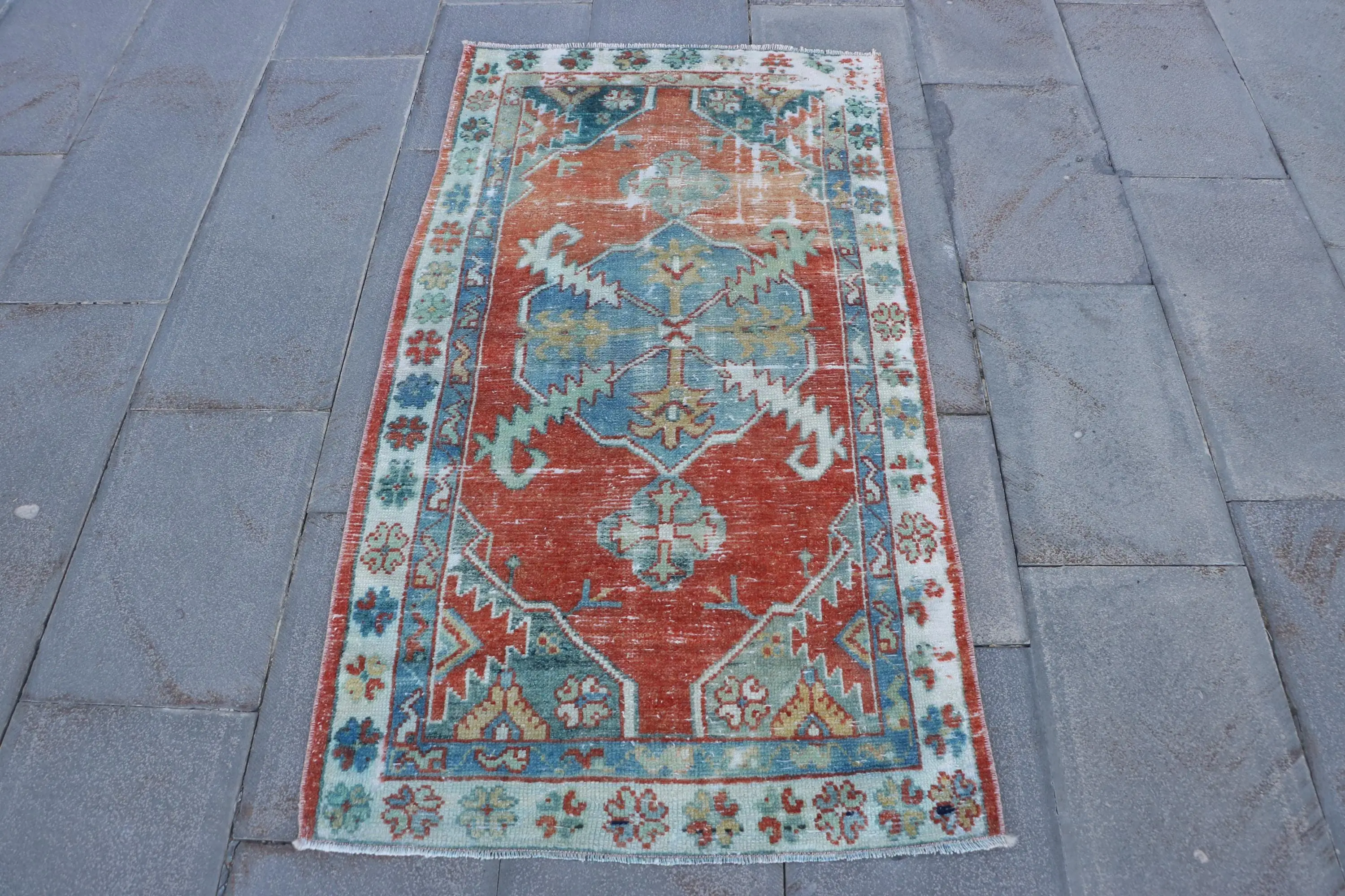 Vintage 2.5x4.8 ft Small Rug, Turkish Rug, Red Moroccan Rug - 1