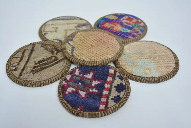 Posavasos redondo bohemio azul y beige, posavasos étnico antideslizante