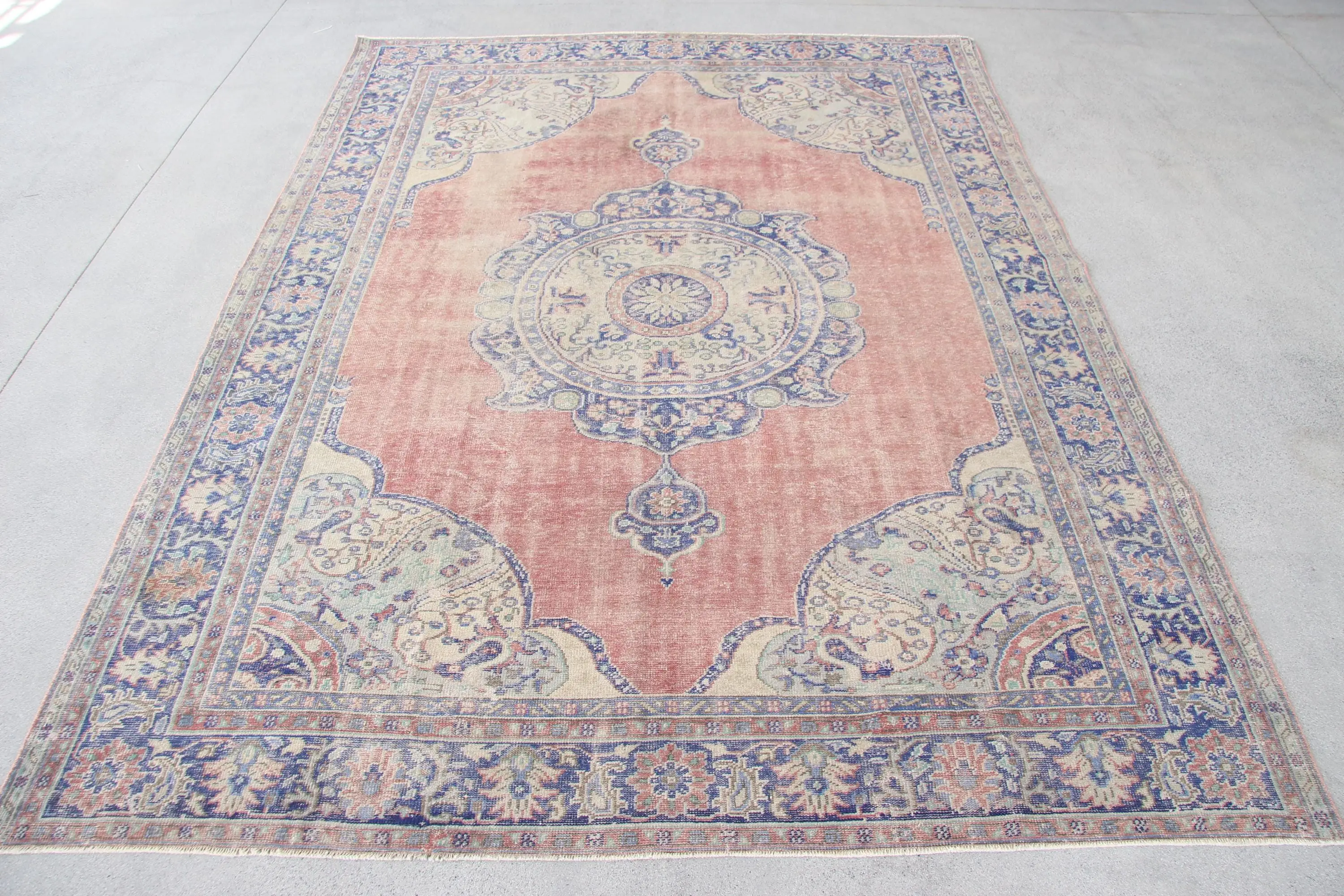 7.8x10.8 ft Vintage Oversize Rug, Turkish Red Floral Rug - 1