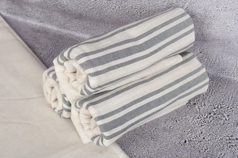 Embroidered Beach Towel, Personalized Wedding Gift, Sand-resistant towel, 70x40 Linen Striped Towel, Monogram Beach Towel, Gift For Boyfriend - 7