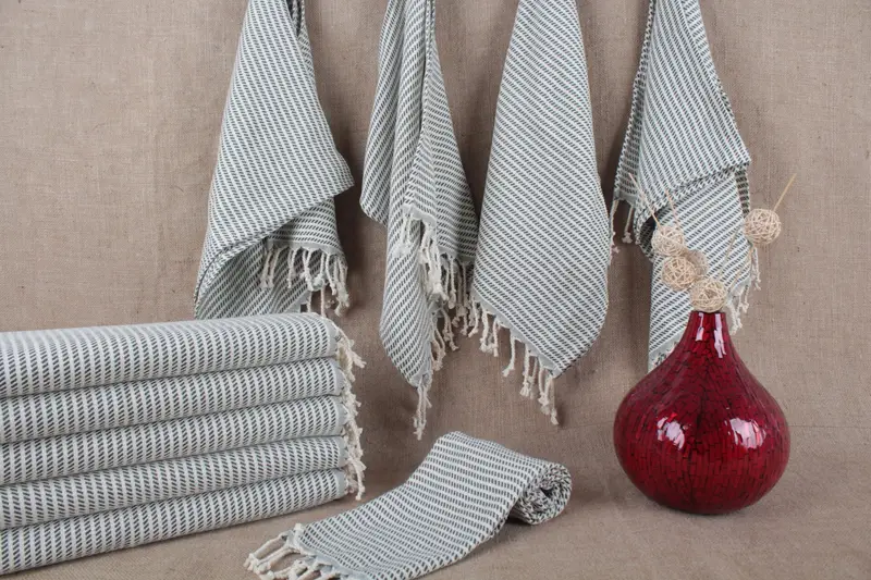 トルコ製ハンドタオル オーガニックコットン ベージュポルカドット 18x40インチ