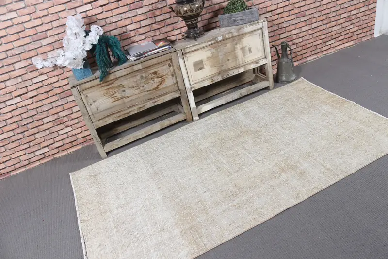 Zarif Bej Çiçekli Halı, 3,9x6,9 ft Bronz Vurgular