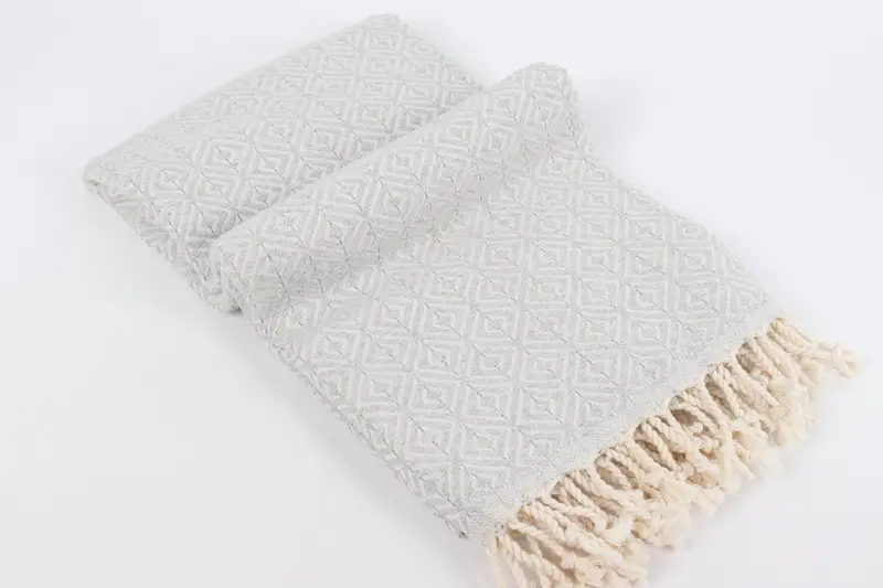 Turkish hand towel, Lightweight towel, Christmas Favors, Traditional Turkish peshtemal for hammam, Monogram Beach Towel, 70x40 Cotton Diamond Towel - 6