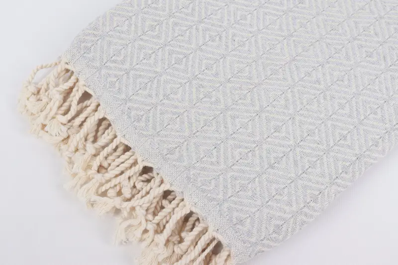 Turkish hand towel, Lightweight towel, Christmas Favors, Traditional Turkish peshtemal for hammam, Monogram Beach Towel, 70x40 Cotton Diamond Towel - 7