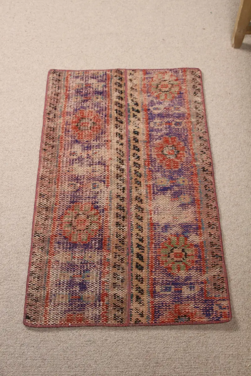 1.8x3.1 ft Halı, Küçük Vintage Halı, Kırmızı Oushak Çiçekli Halı - 1