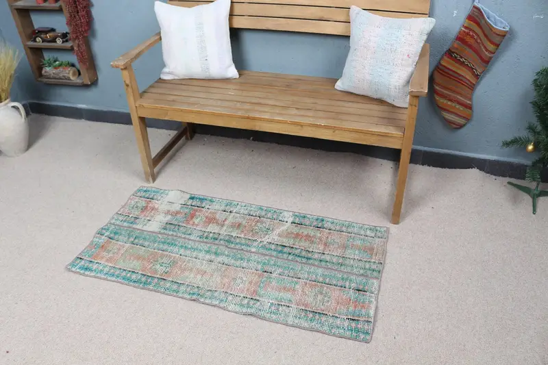 Grüner und orangefarbener Perserteppich, 2 x 3,9 Fuß, elegantes Dekor