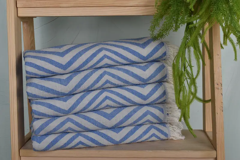Personalized Gift For Her, Best Friend Gift, Gym Towel, Family Gift Basket, Beach towel, 70x40 Cotton Zigzag Design Towel, Bridesmaid Gift Towel - 1
