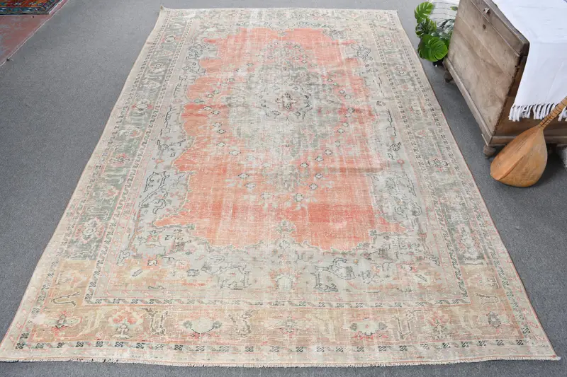 Handmade 0.6x1 ft Rug, Red & Green Southwestern