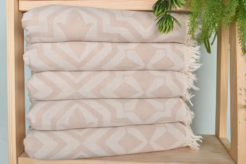 Monogram Hand Towel, Monogram Towels, Wedding Gift, Wedding Gift Kitchen Towel, Gift Towel, Wedding Favors, 40x24 Cotton Tulip Patterned Towel - 1