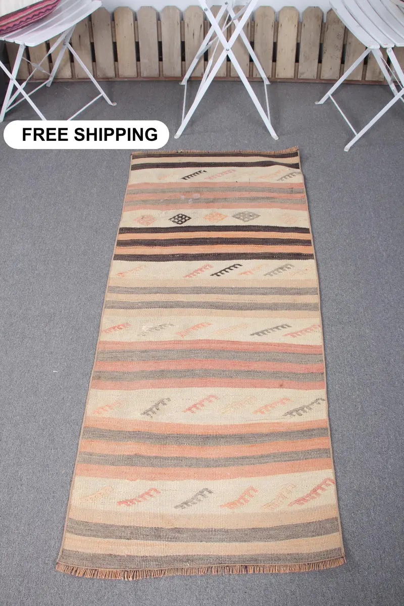 Beige & Orange Polka Dot Rug, 2,3x5,1 ft Chic Decor