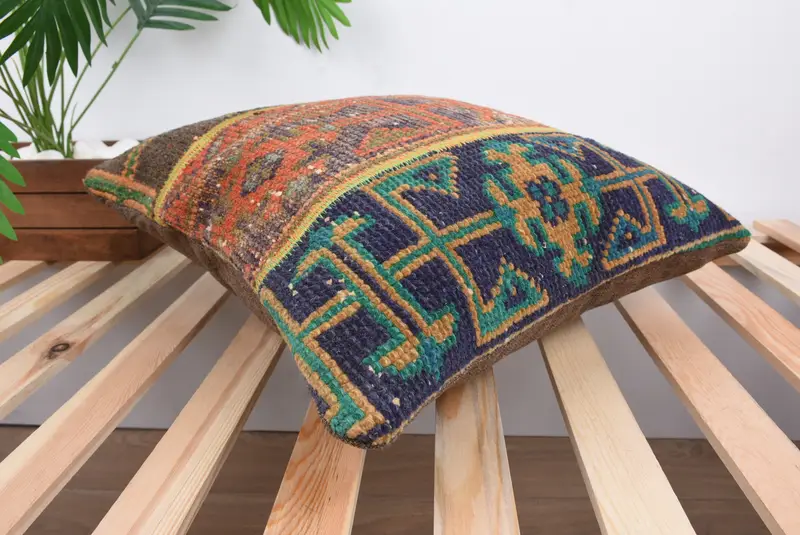 Turkish Pillow, Cushion Cover, Muted Cushion Cover, Accent Cushion, 18x18 Red Cushion Cover, Vintage Kilim Pillow, Throw Kilim Pillow - 6