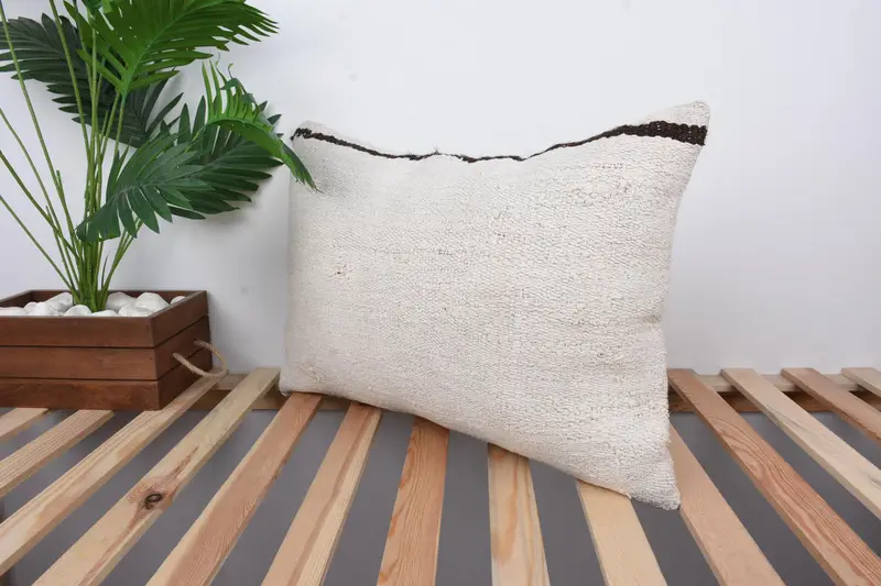 Vintage Kilim Throw Pillow, Rustic Cushion, Pillow for Couch, Kilim Pillow, Decorative Cushion Case, 16x24 White Pillow Cover, Pillow - 5