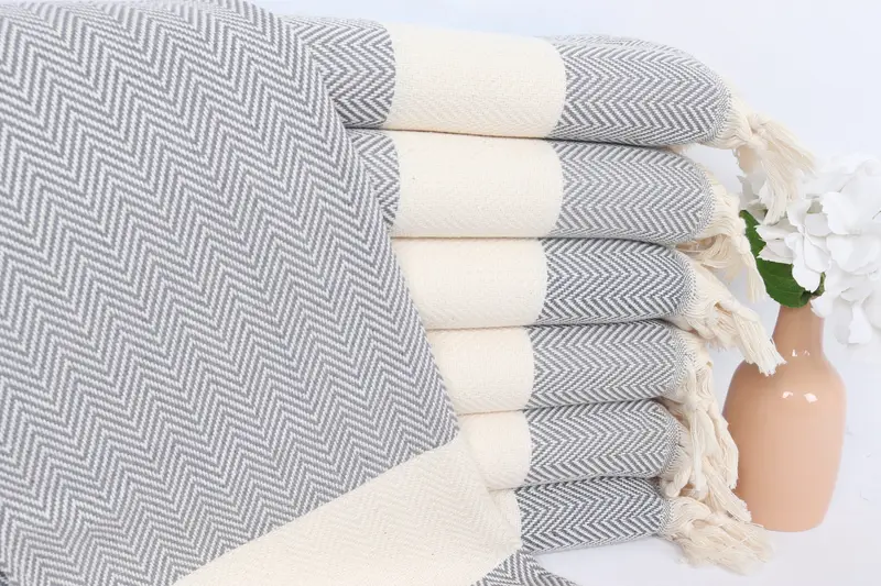 Monogrammhandtücher, 36x18 Baumwoll -Fischgrätenhandtuch, Freund Geschenk, personalisiertes Handtuch, Hochzeitsbevorzugungen, Bachelorette -Gunst, monogrammiertes Handtuch - 1