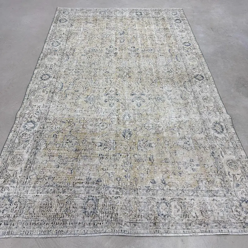 5.6x9.5 ft Large Vintage Turkish Rug, Gray Plants & trees Wool Rug - 1