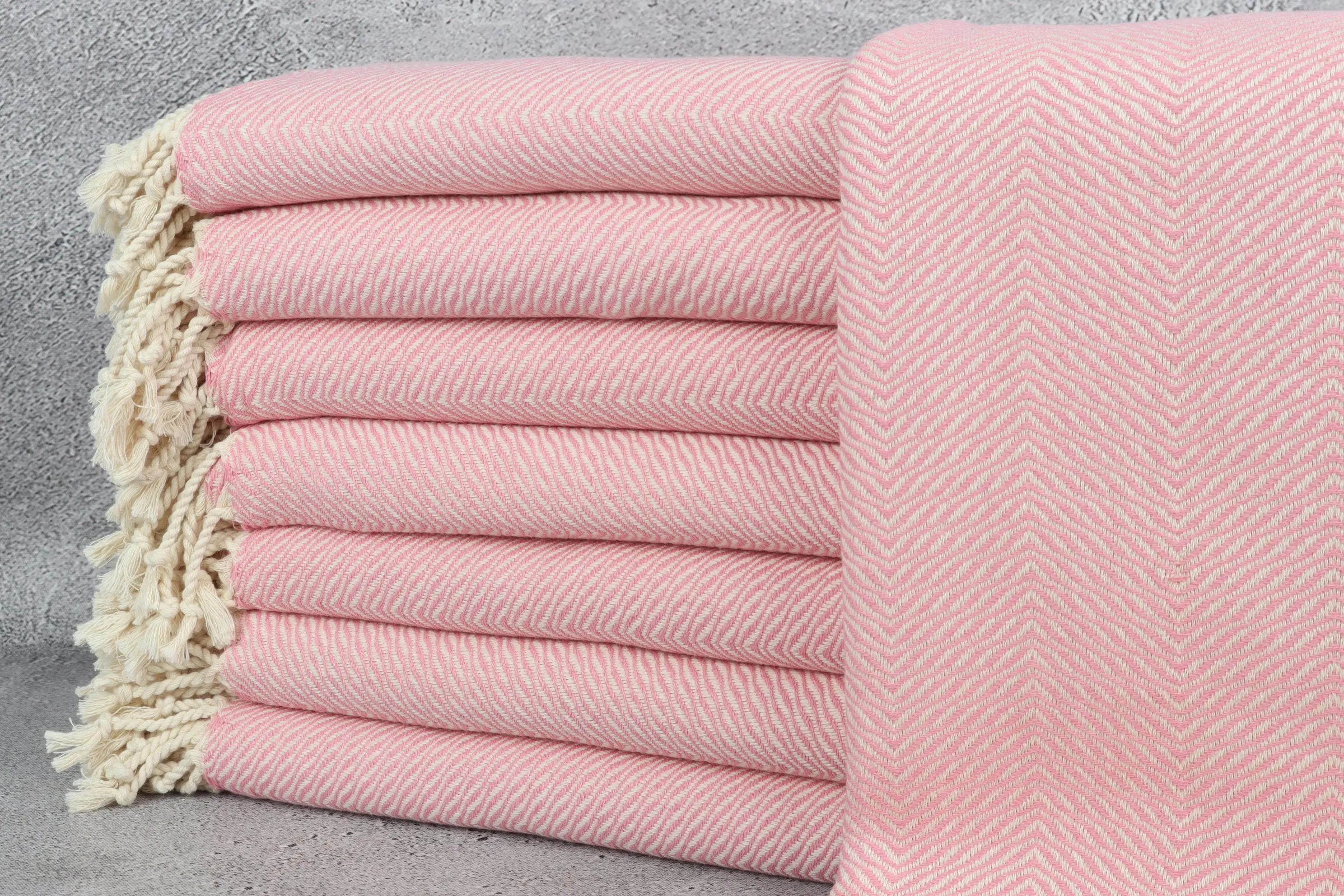 Best Friend Gift Pink Cotton Towel, 40x71 Inches, Chevron Pattern - 1