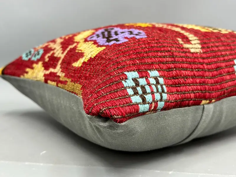 Throw Kilim Pillow, Ethnic Pillow Cover Cushion Case, Pillow for Couch, Ethnical Kilim Rug Pillow, 20x20 Red Cushion, Traditional Pillow, Cushion - 6
