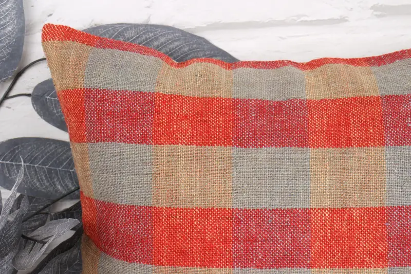 18x18 Red Cushion Cover, Cushion, Bolster Throw Cushion, Kilim Rug Pillow Sham, Bench Pillow, Home Decor Pillow, Vintage Pillow, Gift Pillow - 2