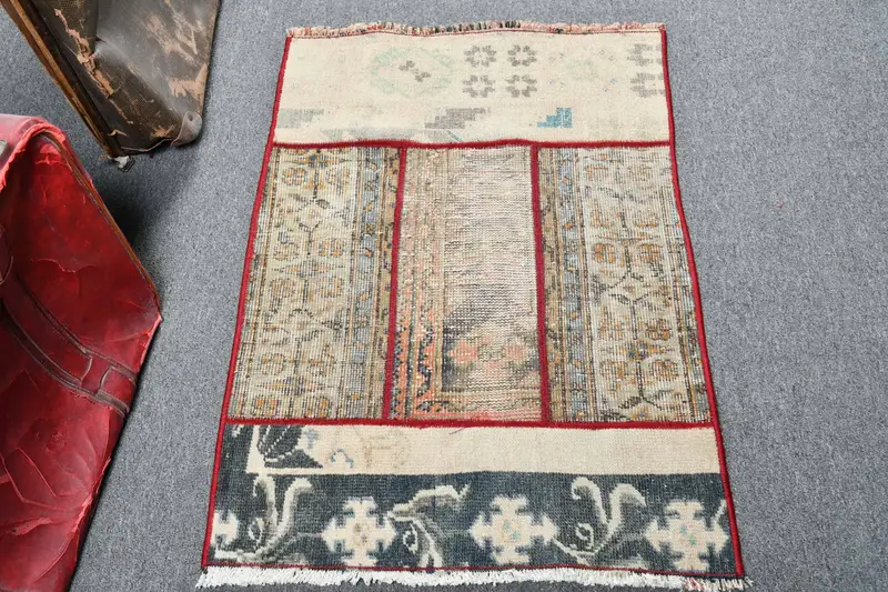Türk Halısı, 2.2x3.1 ft Vintage Halı, Mavi Kırmızı Puantiyeli Yün Halı - 1