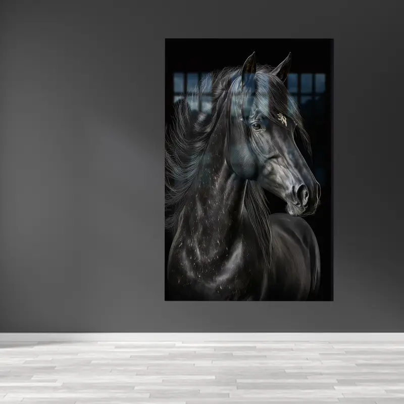 Zarif At Baskılı Cam: Ofis veya Çatı Katı için Modern Dekor