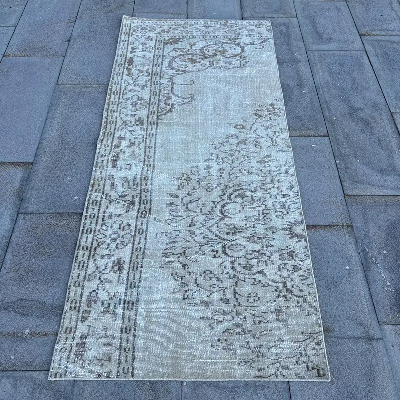 グリーン & ブラウン ラグ、2.6x6 フィート ボタニカル デザイン