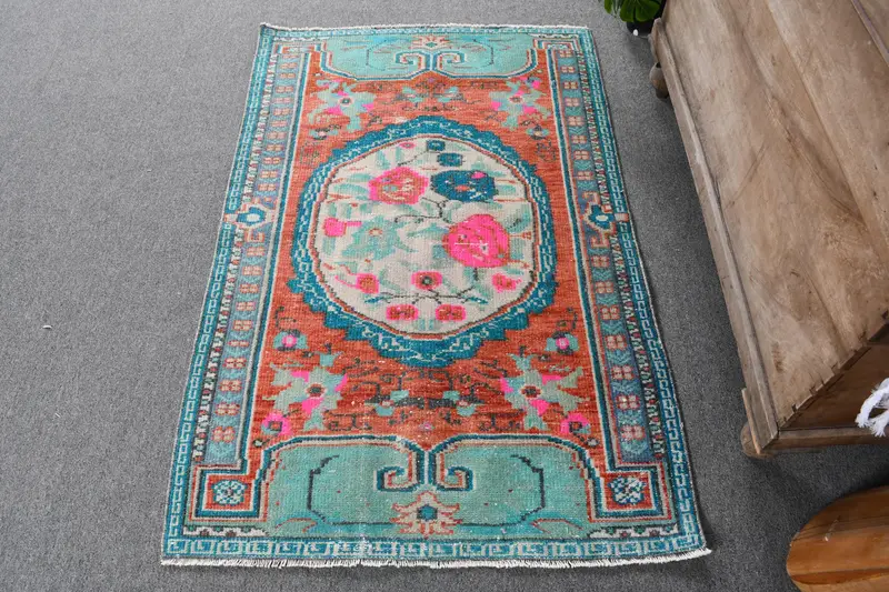 Handmade Green & Red Rug, 0.2x0.4 ft Nature-Inspired Decor