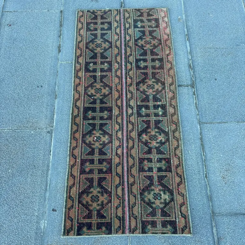 1.4x3.3 ft Small Vintage Rug, Turkish Rug, Green Brown Check Wool Rug - 1
