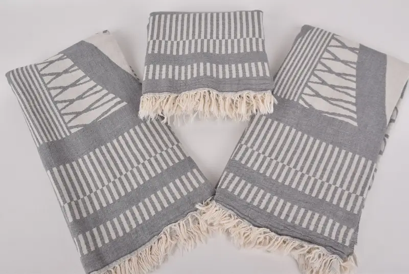 Birthday Gift, Personalized Beach Towel, Wedding Favors, Yoga Towel, Family Gift Basket, Lightweight Turkish towel, 70x38 Cotton Fish Design Towel - 7