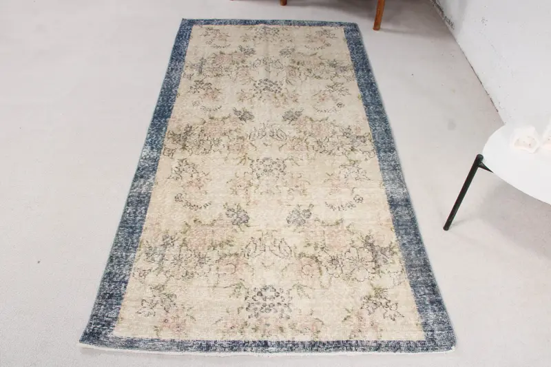 Handmade 0.3x6.7 ft Rug, Beige & Blue Polka Dots