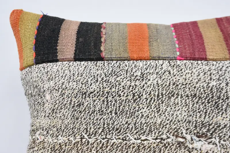 Vintage Kilim Pillow, One Of A Kind Cushion, Pillow Case, 18x18 White Pillow Cover, Antique Pillows, Knitted Pillow Cover, Boho Pillow Sham Cover - 2