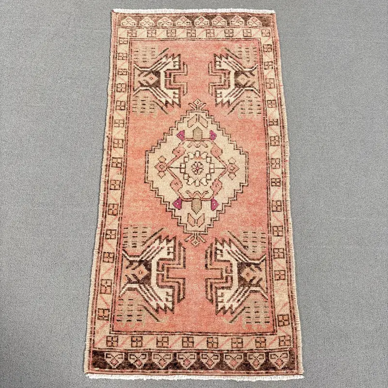 ピンクの抽象的なラグ、0.1x3.4フィート、ベージュのアクセント