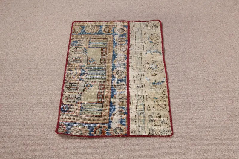 Eleganter beige-blauer Karoteppich, 1,7 x 2,5 Fuß, schickes Dekor