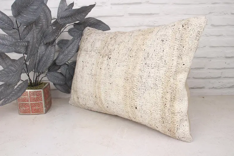 Handmade Kilim Cushion, Vintage Kilim Pillow, Pillow, Retro Throw Pillow Cover, Indoor Pillow Case, 16x24 White Pillow, Kilim Pillow - 4