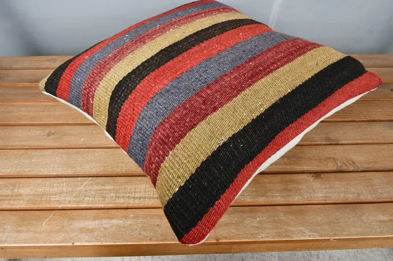 18x18 Red Cushion Cover, Ethnical Kilim Rug Pillow, Gift Pillow, Home Decor Pillow, Ethnic Pillow Case, Pillow Cover, Accent Throw Cushion - 2