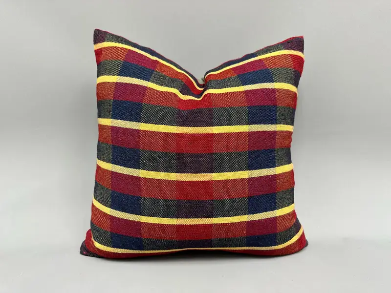 18x18 Red Pillow Cover, Neutral Throw Pillow Sham, Outdoor Patio Pillow Sham, Antique Pillows, Vintage Pillow, Throw Kilim Pillow, Cushion Case - 1