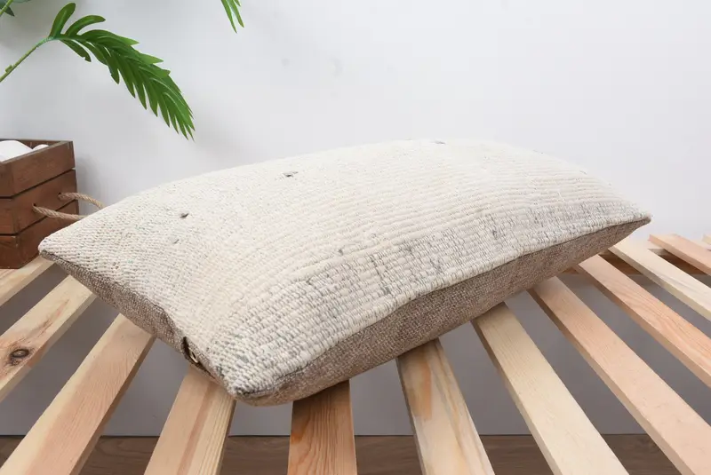 Boho Pillow, 12x24 White Pillow Case, Bright Pillow, Art Deco Pillow Sham, Handmade Kilim Cushion, Kilim Cushion Sham, Pillow Case - 6