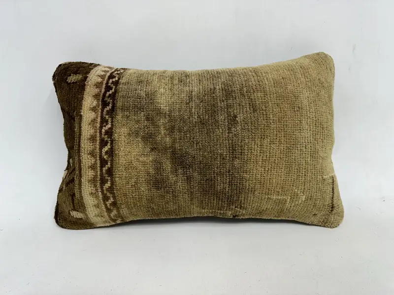 Kilim -Kissenbezug, Kissenbedeckung, 12x20 beige Kissenschein, handgefertigt - 1