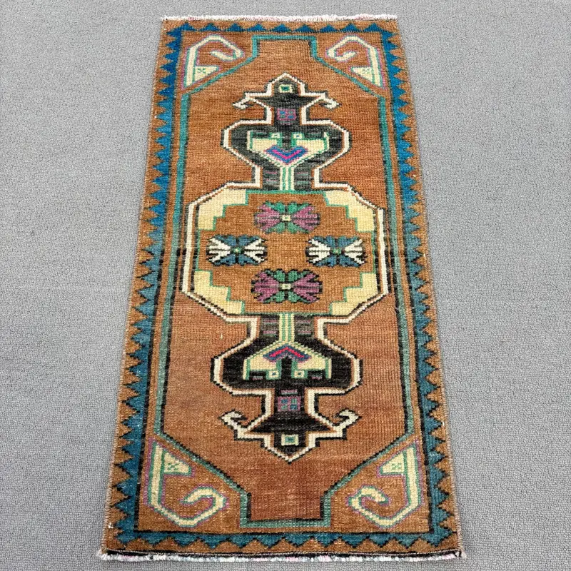 ブラウン オリエンタル ラグ、1.1x2.7 フィート ベージュ アクセント