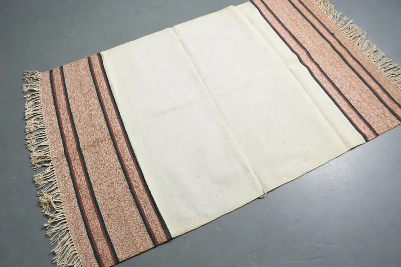 Alfombra de acento vintage 3.5x5.5 pies, alfombra de lana turca oriental beige - 1