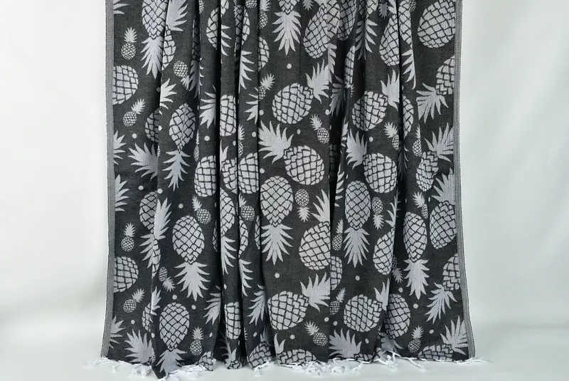 Summer Gift, Bachelorette Party Gifts Bridesmaids, Pool Towels, Spa Towel, Customized Towels, Bridesmaid Gifts, 70x36 Cotton Pineapple Design Towel - 2